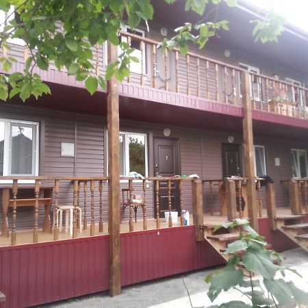 Guest House Yuzhnaya Palmira Pitsunda Eksteriør billede